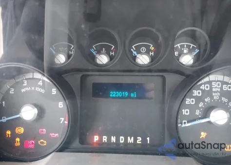 2013 Ford F-350 Xl из США, поврежденный, VIN 1FTBF3A69DEB37961